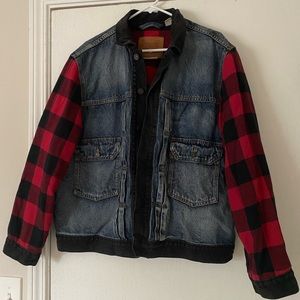 LEVI’S // jacket